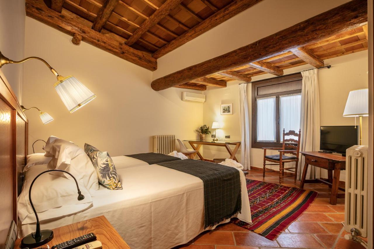 Hotel-Hostal Sport Falset Dış mekan fotoğraf