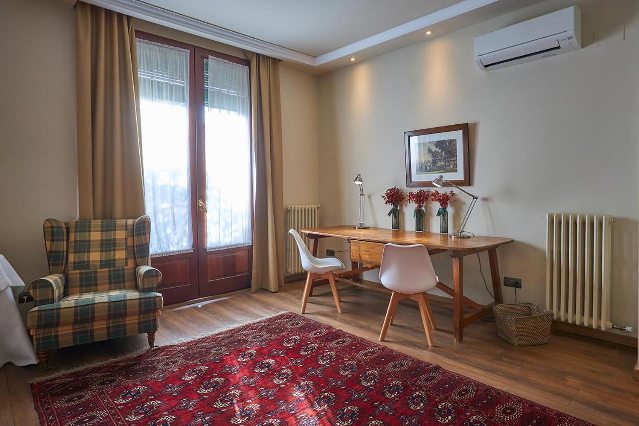 Hotel-Hostal Sport Falset Dış mekan fotoğraf